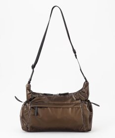 LA BAGAGERIE メタリックドロストポケット　ショルダーバッグ