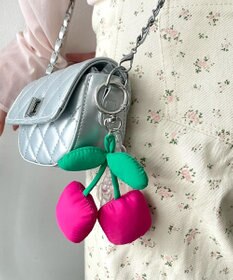 WEGO BIGチェリーチェーンキーホルダー