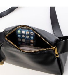 UNBILLION 【テレビ ドラマ着用アイテム】カシュカシュ cachecache / 合成皮革横長ショルダー