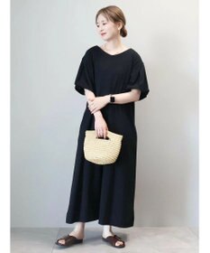 AMERICAN HOLIC 袖コンシャスＶネックカットワンピース