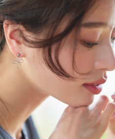 Tiaclasse 【安田美沙子さん着用/金属アレルギー対応/選べる2TYPE】チェーンリボン イヤリング・ピアス