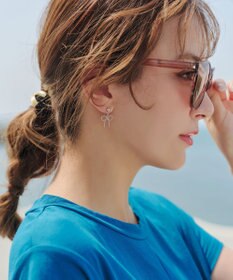 Tiaclasse 【安田美沙子さん着用/金属アレルギー対応/選べる2TYPE】チェーンリボン イヤリング・ピアス