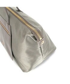 IBIZA コモド　オペラナイロン/牛革　セミショルダーバッグ