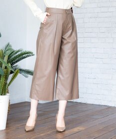 Tiaclasse 【洗える】洗練された女性スタイルを叶えるフェイクレザーワイドパンツ