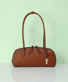 style code 【Ungrid/アングリッド】シンプルスムース　プレートチャーム付ワイドボストンバッグ