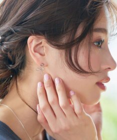 Tiaclasse 【安田美沙子さん着用/金属アレルギー対応/選べる2TYPE】チェーンリボン イヤリング・ピアス