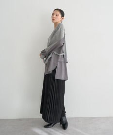 YECCA VECCA サテンプリーツスカート