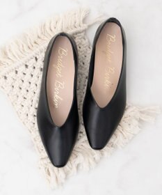 Bridget Birkin 【Bridget Birkin】Vカットレインパンプス