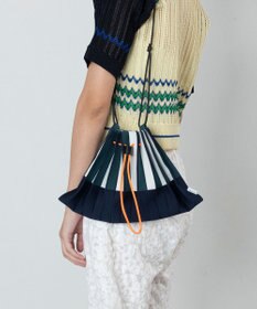 TRICOTE プリーツストライプミニバッグ