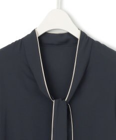 ICB L 【UVケア・速乾・接触冷感・洗える】BackSatinAmunzen 配色ボウタイブラウス