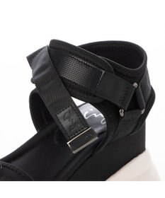 ing <ing>厚底スポーツサンダル