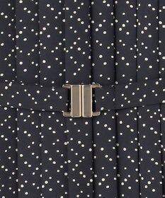 自由区 L 【19号サイズまで展開】ライトサテン ワンピース