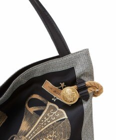 TOPKAPI 【TREASURE TOPKAPI】【アーカイブ】マイルドサテン スカーフ パネル柄 トートバッグ 2023