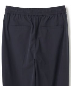 UNFILO FINE MOVE テーパードパンツ