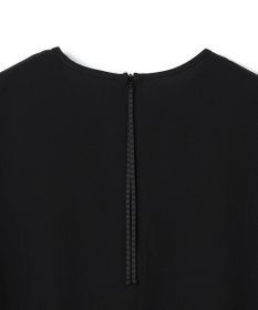 UNFILO ドレープサテンブラウス