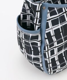 Y'SACCS ドローイングチェックショルダーバッグ