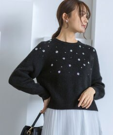 組曲 【WEB限定】モヘヤブレンド ビジューライク刺繍ニット