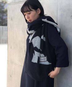 nitorito 【UNISEX】bonfula 牛と花モチーフ柄 ストール