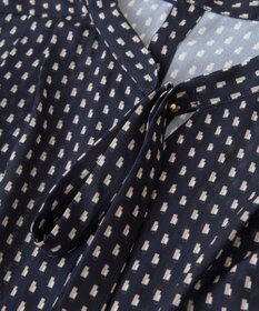 YECCA VECCA ジオメ柄ボウタイブラウス