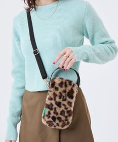 LeSportsac FUR MINI PHONE CROSSBODY/レオパードフラッフィーファー
