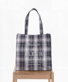 Maison de FLEUR ブランドロゴ刺繍チェックスクエアトート