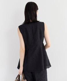 YECCA VECCA 刺繍ペプラムジレ