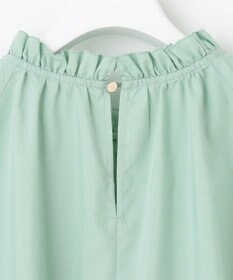 Feroux 【洗える】スタンドネックシャーリング ブラウス