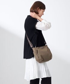 Y'SACCS 【ナイロンタフタ】トラベルショルダー mini