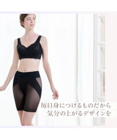 BRADELIS New York 【BRADELIS NewYork peace】　細く見えるガードル23