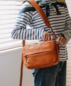 UNBILLION Otias アンティーク仕上げタイプ合皮ショルダーバッグ