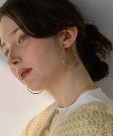 Phoebe 【金属アレルギー対応】ライトフープピアス　ゴールド/ステンレス/大振り