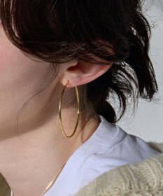 Phoebe 【金属アレルギー対応】ライトフープピアス　ゴールド/ステンレス/大振り
