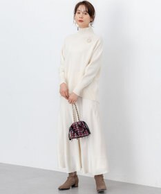 組曲 S ウールカシミヤミックス ロールネックニット