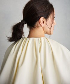 #Newans ＜亀恭子さんコラボ＞取り外し可能ケープ付きペプラムブラウス