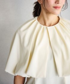 #Newans ＜亀恭子さんコラボ＞取り外し可能ケープ付きペプラムブラウス