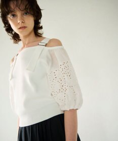GRACE CONTINENTAL 刺繍パフスリーブニットトップ