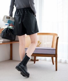 WEGO Fレザータックショートパンツ