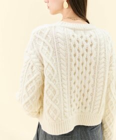 BEIGE， RULE / ウールカシミヤアラン編みクロップドニット