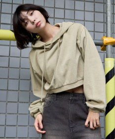 WEGO ピグメントショートグラフィックプルパーカー