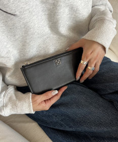 russet ミニモノグラムプレートロングウォレット(SO-418)