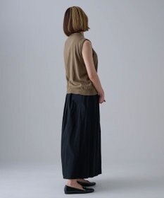 muuc 〈細番手の高級綿糸コットンコーマ糸〉〈洗練された繊維の滑らかな肌触り〉〈お家で洗えるニット〉模様編み ポピーの花リンクス編み ノースリーブブルオーバー