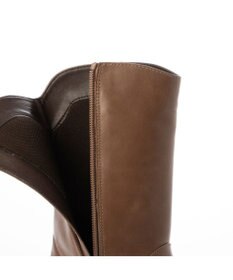 ing <ing>チャンキーヒールショートブーツ