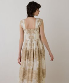 GRACE CONTINENTAL フレームジャガードドレス