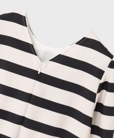 GRACE CONTINENTAL ボーダープリントトップ