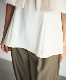 #Newans ＜亀恭子さんコラボ＞取り外し可能ケープ付きペプラムブラウス