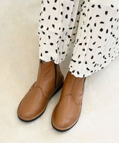 Pointer 本革軽量サイドゴアステッチショートブーツ