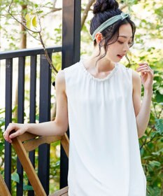 Tiaclasse 【洗える】体型カバーも叶うフリルカラーチュニックブラウス