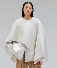 BEIGE， CHICORA / プルオーバーウールニットケープ