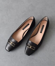 Bridget Birkin 【PARADIS COULEUR】スクエアトウメタルオーナメントパンプス