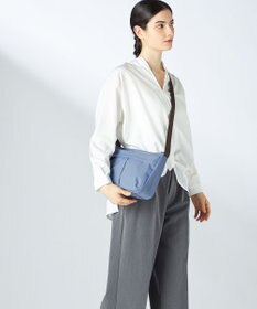 Y'SACCS ナイロンタフタショルダーバッグ　ミディアム